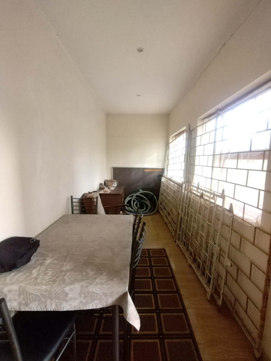 6 Bedroom Property for Sale in Kruisfontein Eastern Cape